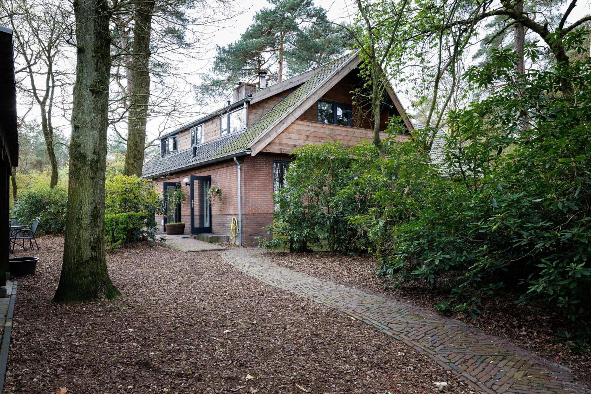 B&B Wicherumloo Wekerom Exteriör bild